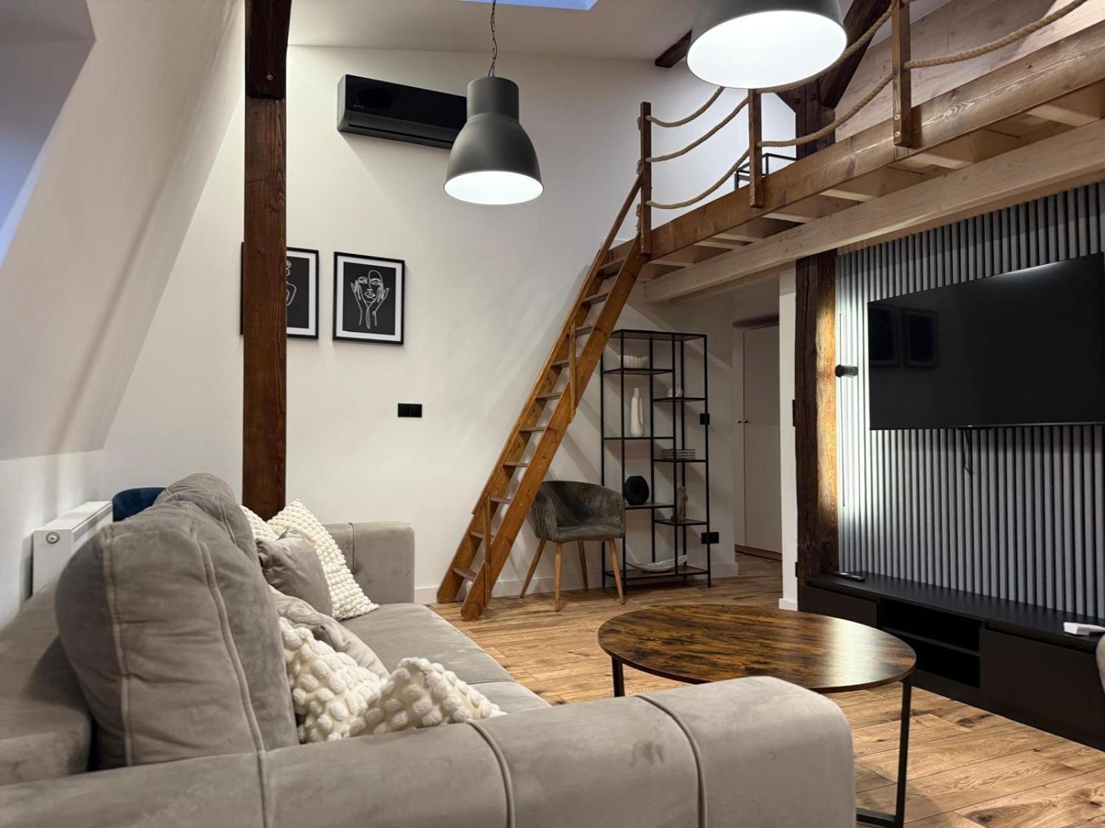 Loft In The City Center By Kobiela Apartments Katowice Kültér fotó